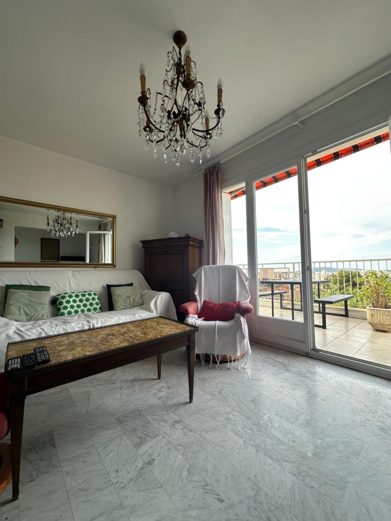 T4 Avec Terrasse Et Garage Prive Apartment Тулон Екстериор снимка